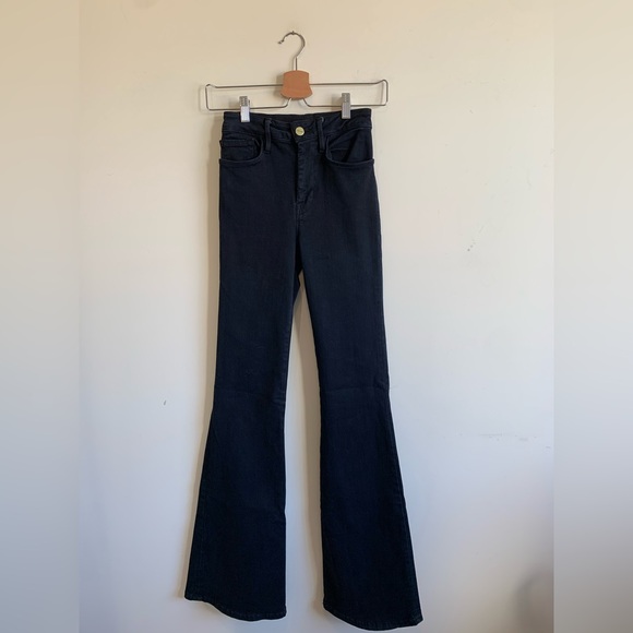 Frame Le High Flare Jeans - Picture 3 of 9